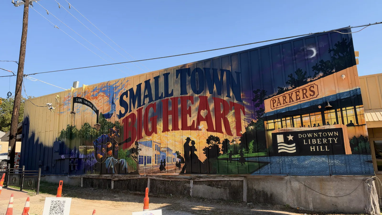 The Small Town Big Heart mural across the Parkers Mercantile wall